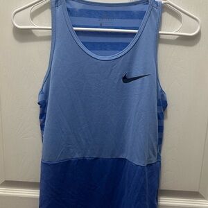 Nike Razor-back tank.